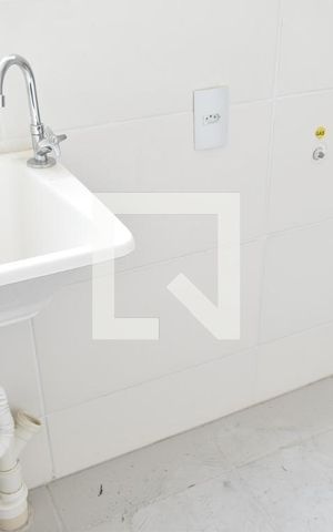 Apartamento para alugar com 42m², 2 quartos e 1 vagaÁrea de Serviço