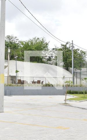 Apartamento para alugar com 42m², 2 quartos e 1 vagaÁrea comum