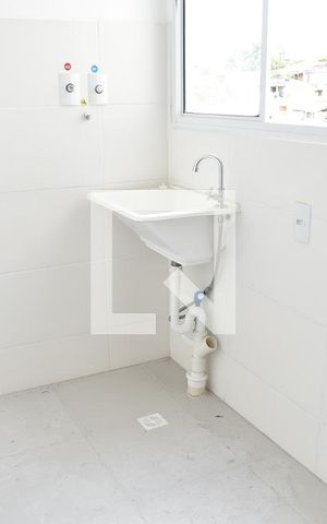 Apartamento para alugar com 42m², 2 quartos e 1 vagaÁrea de Serviço
