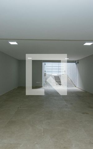 Casa à venda com 320m², 5 quartos e 5 vagasGaragem