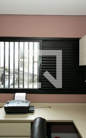 Casa à venda com 320m², 5 quartos e 5 vagasEscritório da Suíte 1