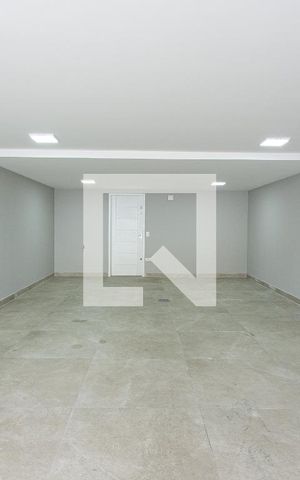 Casa à venda com 320m², 5 quartos e 5 vagasGaragem