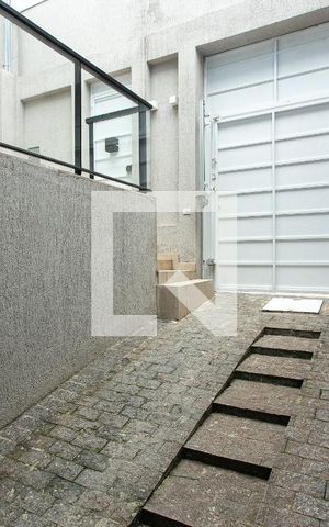 Casa à venda com 320m², 5 quartos e 5 vagasGaragem