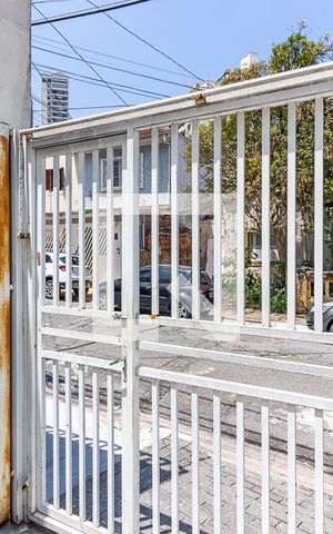 Casa à venda com 172m², 3 quartos e 1 vaga Casa à venda com 172m², 3 quartos e 1 vagaGaragem
