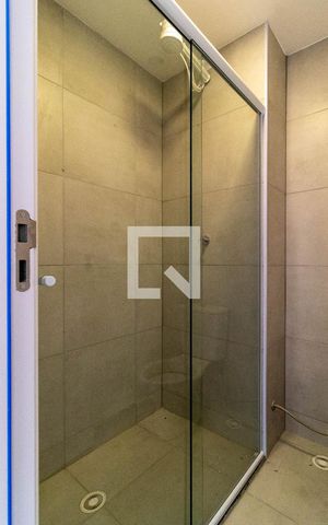 Apartamento à venda com 35m², 2 quartos e sem vaga Apartamento à venda com 35m², 2 quartos e sem vagaBanheiro