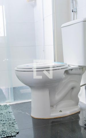 Apartamento à venda com 160m², 3 quartos e 1 vaga Apartamento à venda com 160m², 3 quartos e 1 vagaSuíte