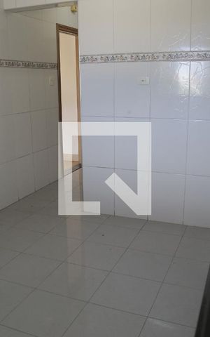 Casa à venda com 375m², 6 quartos e 3 vagasCozinha