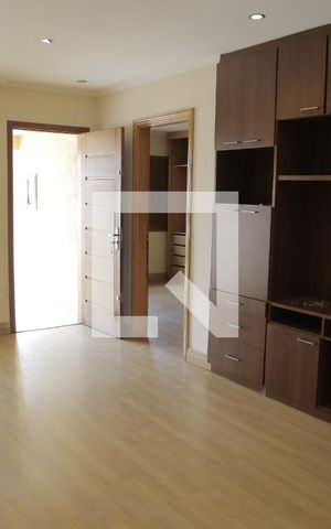 Casa à venda com 375m², 6 quartos e 3 vagasSala