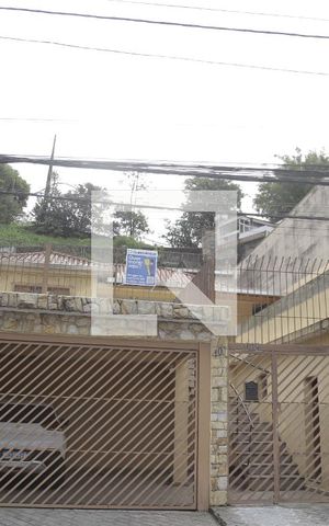 Casa à venda com 375m², 6 quartos e 3 vagasFachada