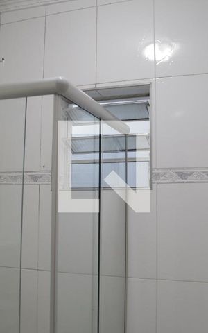 Casa à venda com 375m², 6 quartos e 3 vagasBanheiro 2