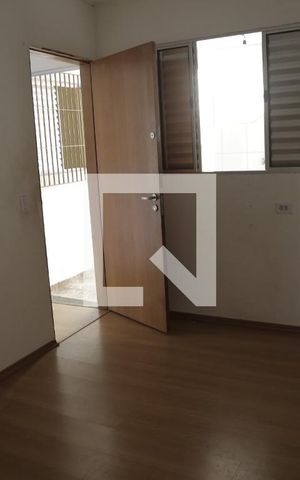 Casa à venda com 375m², 6 quartos e 3 vagasQuarto 3