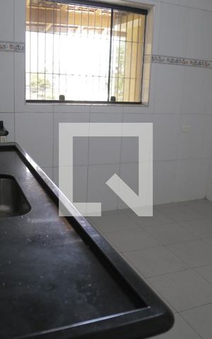 Casa à venda com 375m², 6 quartos e 3 vagasCozinha