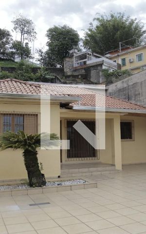 Casa à venda com 375m², 6 quartos e 3 vagasVaranda