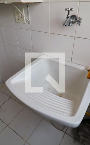 Apartamento à venda com 66m², 2 quartos e 1 vagaÁrea de Serviço