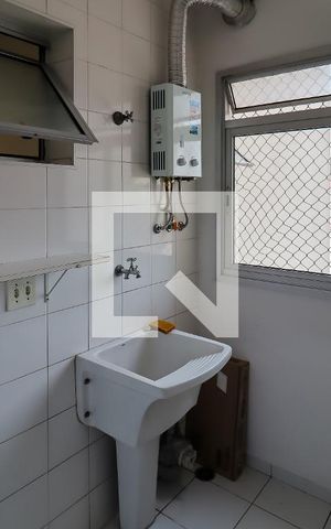 Apartamento à venda com 66m², 2 quartos e 1 vagaÁrea de Serviço