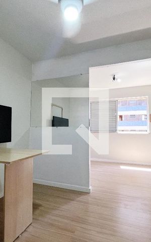 Apartamento à venda com 46m², 1 quarto e sem vagaSala