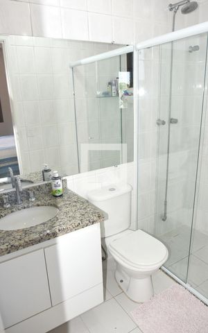 Apartamento à venda com 85m², 3 quartos e 2 vagasBanheiro da Suíte