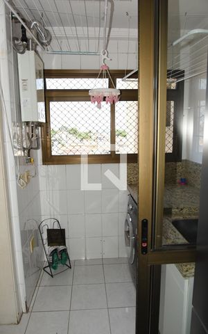 Apartamento à venda com 85m², 3 quartos e 2 vagasÁrea de Serviço