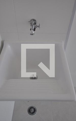 Apartamento à venda com 29m², 1 quarto e sem vagaÁrea de Serviço
