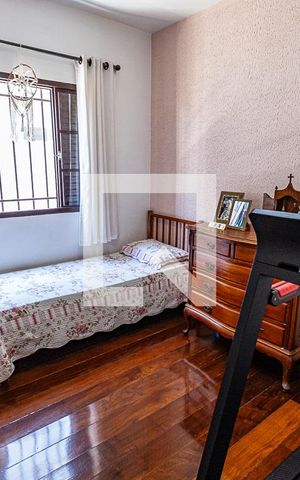 Apartamento à venda com 150m², 4 quartos e 2 vagasQuarto 2