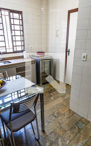 Apartamento à venda com 150m², 4 quartos e 2 vagasCozinha