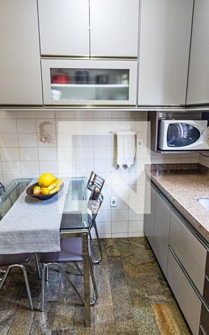 Apartamento à venda com 150m², 4 quartos e 2 vagasCozinha