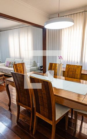 Apartamento à venda com 150m², 4 quartos e 2 vagasSala / 2 ambientes