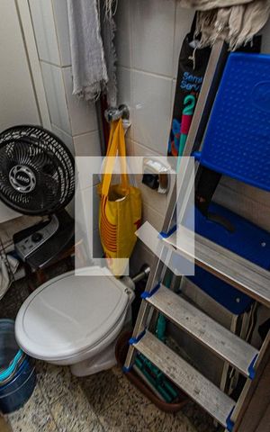 Apartamento à venda com 150m², 4 quartos e 2 vagasBanheiro