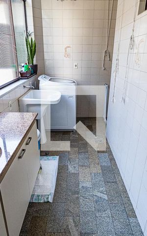 Apartamento à venda com 150m², 4 quartos e 2 vagasArea de serviço