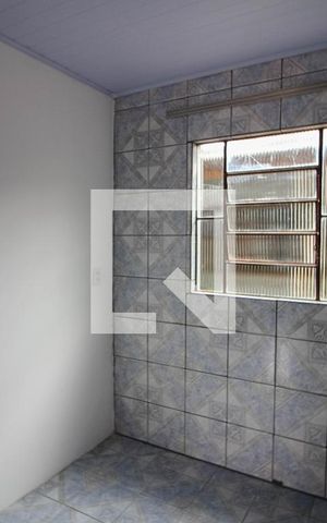 Casa para alugar com 70m², 2 quartos e 2 vagasCozinha