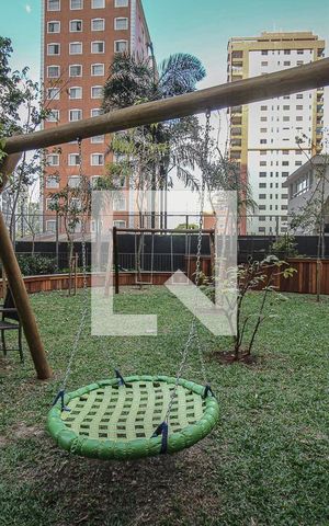 Apartamento à venda com 85m², 3 quartos e 3 vagas Apartamento à venda com 85m², 3 quartos e 3 vagasÁrea comum - Playground