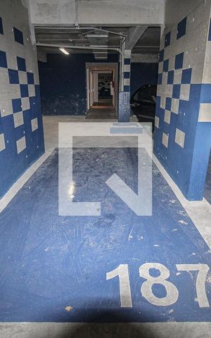 Apartamento à venda com 85m², 3 quartos e 3 vagas Apartamento à venda com 85m², 3 quartos e 3 vagasÁrea comum