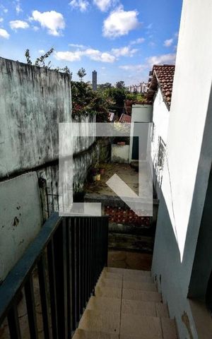Casa à venda com 79m², 5 quartos e 2 vagas