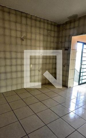 Casa à venda com 79m², 5 quartos e 2 vagas