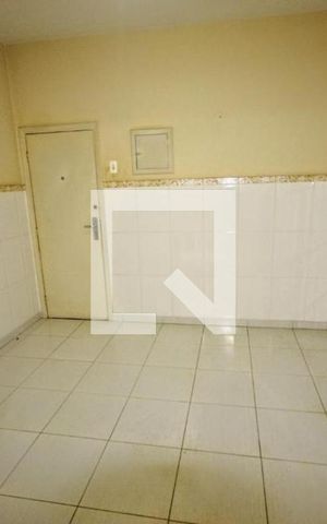 Apartamento à venda com 142m², 2 quartos e sem vaga