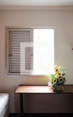 Apartamento para alugar com 90m², 3 quartos e 1 vagaQuarto 2