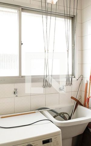 Apartamento para alugar com 90m², 3 quartos e 1 vagaÁrea de Serviço