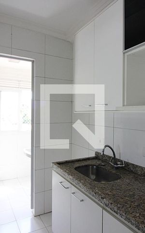 Apartamento para alugar com 55m², 2 quartos e 1 vagaCozinha e Área de Serviço