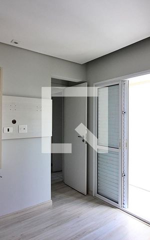 Apartamento para alugar com 55m², 2 quartos e 1 vagaQuarto 1