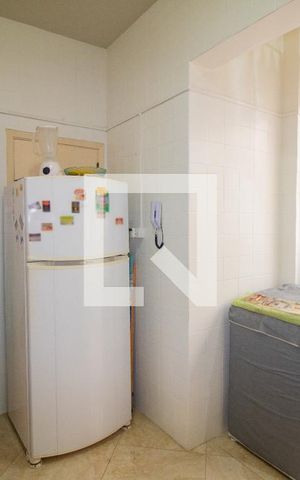Apartamento à venda com 85m², 2 quartos e 1 vaga Apartamento à venda com 85m², 2 quartos e 1 vagaCozinha