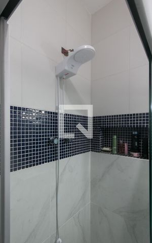 Casa à venda com 80m², 2 quartos e sem vagaBanheiro