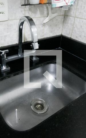 Casa à venda com 80m², 2 quartos e sem vagaCozinha e Área de Serviço