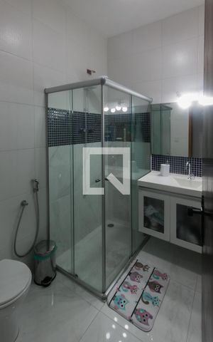 Casa à venda com 80m², 2 quartos e sem vagaBanheiro