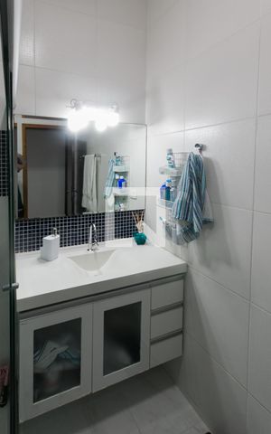 Casa à venda com 80m², 2 quartos e sem vagaBanheiro