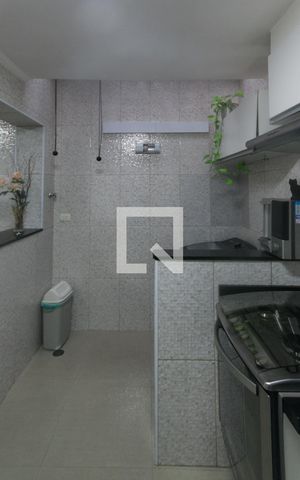 Casa à venda com 80m², 2 quartos e sem vagaCozinha e Área de Serviço