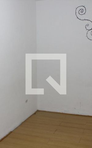 Casa para alugar com 150m², 2 quartos e 2 vagasQuarto 2