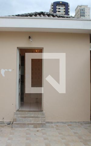 Casa para alugar com 150m², 2 quartos e 2 vagasVista externa