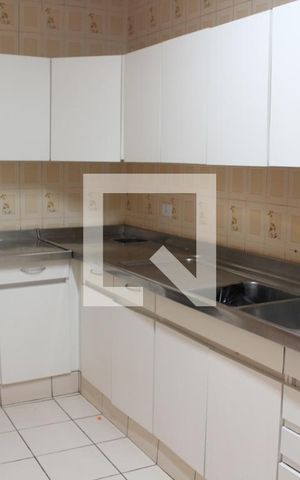 Casa para alugar com 150m², 2 quartos e 2 vagasCozinha