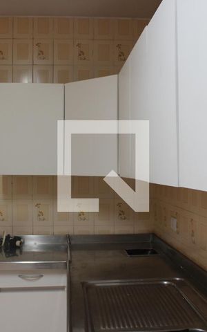 Casa para alugar com 150m², 2 quartos e 2 vagasCozinha