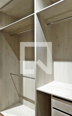 Casa para alugar com 333m², 3 quartos e 6 vagasCloset da Suíte 1